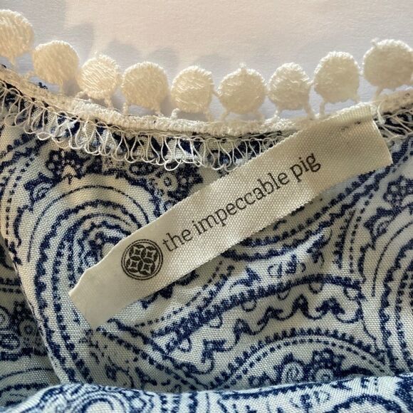 Blue and white crop tank. Size SM. - Picture 8 of 8